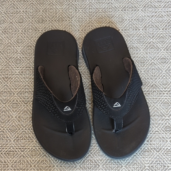 Men's Reef Rover Black Flip Flops - Picture 3 of 10